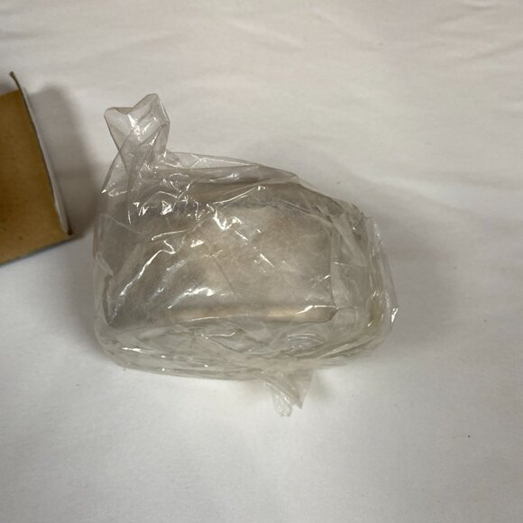 NWOT Perfection Silver Plated Oval Trinket Box - Picture 3 of 3